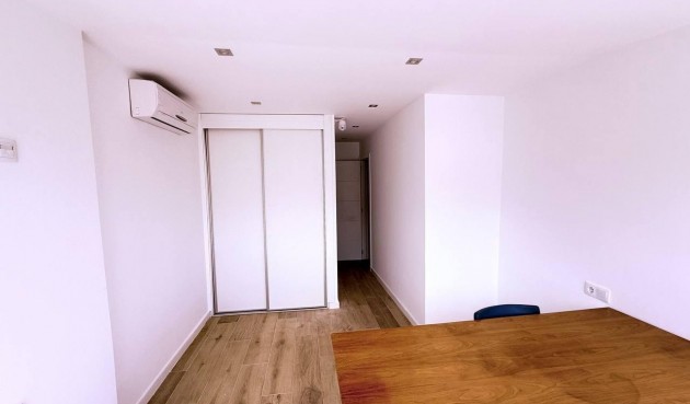 Brukt - Town House -
Orihuela Costa - Las Filipinas