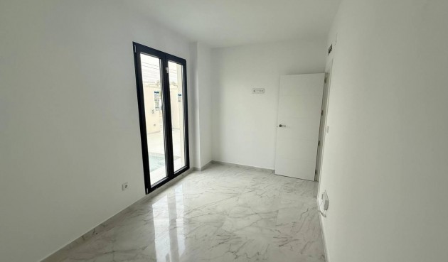 Brukt - Town House -
Orihuela Costa - Las Filipinas