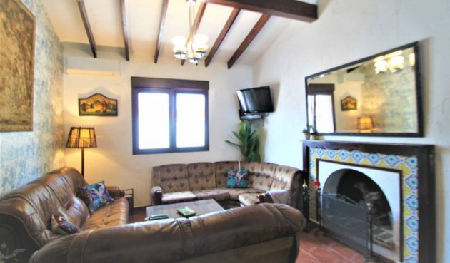 Resale - Villa -
Orihuela Costa - Costa Blanca