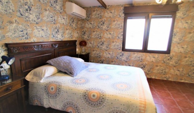 Resale - Villa -
Orihuela Costa - Costa Blanca