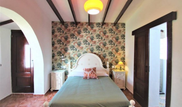 Resale - Villa -
Orihuela Costa - Costa Blanca