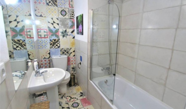 Resale - Villa -
Orihuela Costa - Costa Blanca