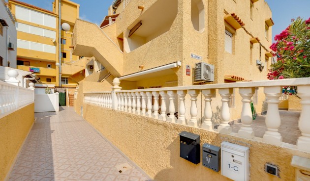 Återförsäljning - Apartment -
Torrevieja - La Mata