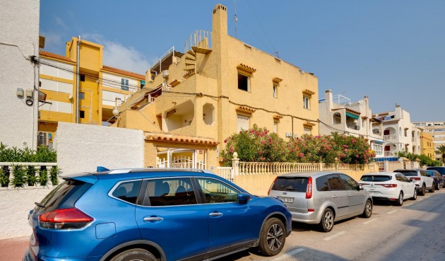 Återförsäljning - Apartment -
Torrevieja - La Mata