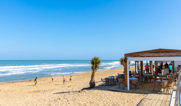 Återförsäljning - Apartment -
Torrevieja - La Mata