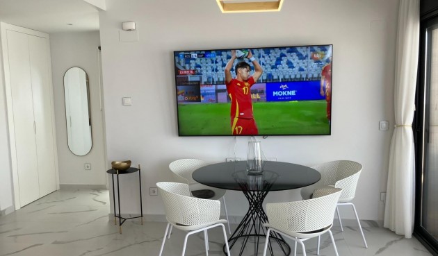 Resale - Bungalow -
San Miguel de Salinas - Las Colinas