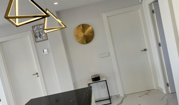 Resale - Bungalow -
San Miguel de Salinas - Las Colinas