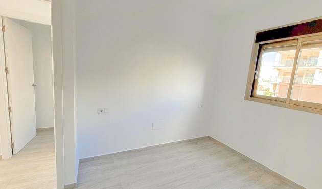 Brukt - Apartment -
Orihuela Costa - La Zenia