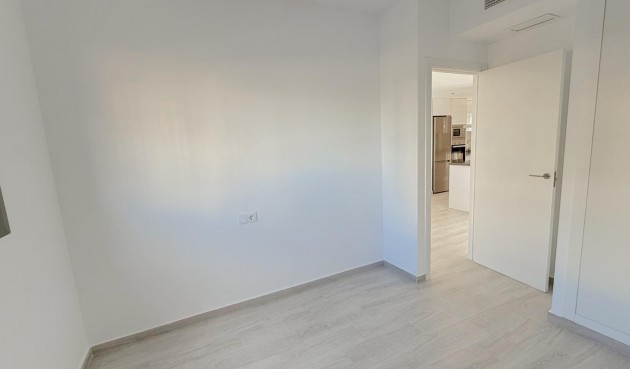 Brukt - Apartment -
Orihuela Costa - La Zenia