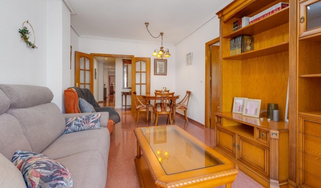 Resale - Penthouse -
Torrevieja - Paseo Maritimo