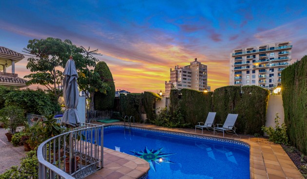 Brukt - Villa -
Torrevieja - Costa Blanca