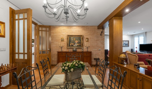 Brukt - Villa -
Torrevieja - Costa Blanca