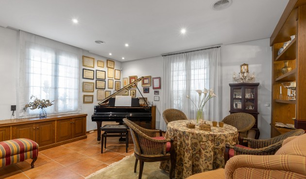 Brukt - Villa -
Torrevieja - Costa Blanca