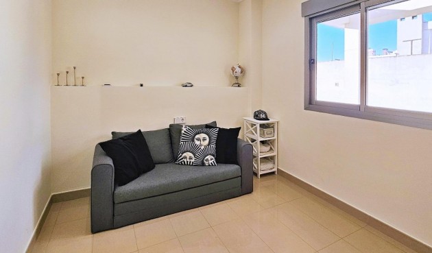 Resale - Apartment -
Torrevieja - Estacion De Autobuses