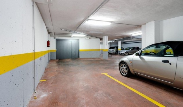 Resale - Apartment -
Torrevieja - Estacion De Autobuses