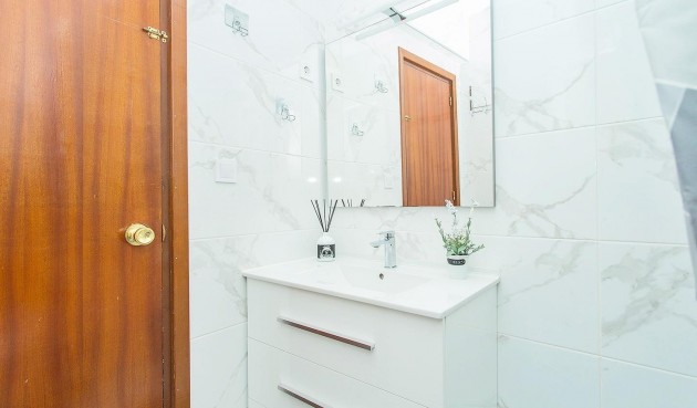 Brukt - Apartment -
Torrevieja - Playa del Cura