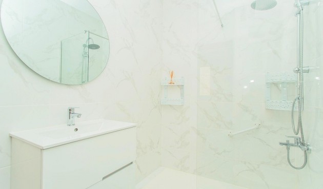 Brukt - Apartment -
Torrevieja - Playa del Cura