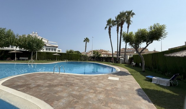 Återförsäljning - Apartment -
Orihuela Costa - Costa Blanca