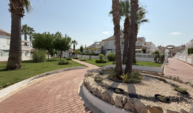 Återförsäljning - Apartment -
Orihuela Costa - Costa Blanca
