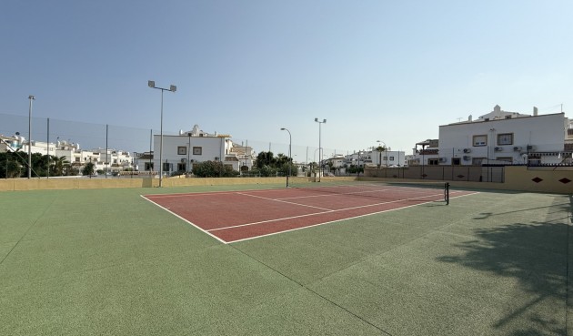 Brukt - Villa -
Orihuela Costa - Costa Blanca