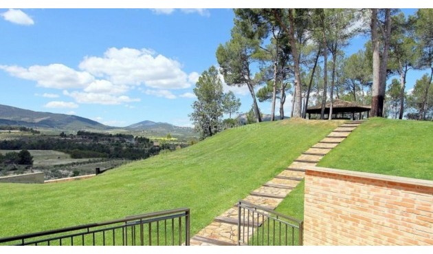 Återförsäljning - Villa -
Penaguila - Inland