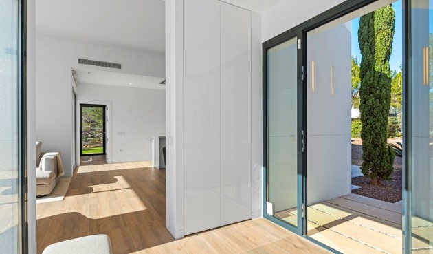 Resale - Villa -
Las Colinas Golf - Costa Blanca