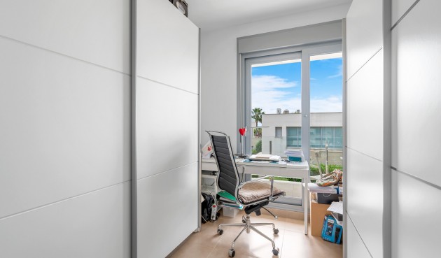 Brukt - Villa -
Orihuela Costa - Costa Blanca