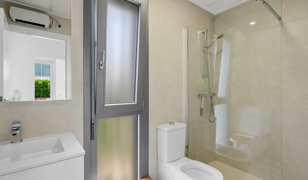 Brukt - Villa -
Orihuela Costa - Costa Blanca