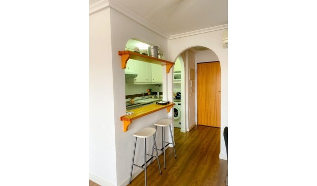 Brukt - Apartment -
Mil Palmeras - Costa Blanca