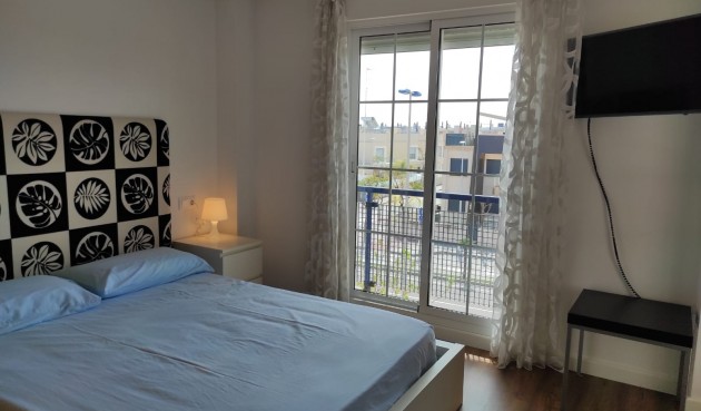 Brukt - Apartment -
Mil Palmeras - Costa Blanca