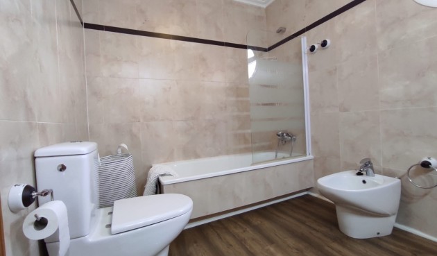 Brukt - Apartment -
Mil Palmeras - Costa Blanca