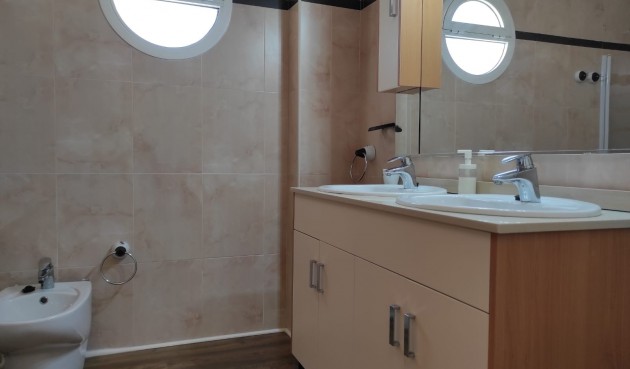 Brukt - Apartment -
Mil Palmeras - Costa Blanca