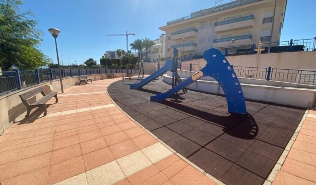 Brukt - Apartment -
Mil Palmeras - Costa Blanca