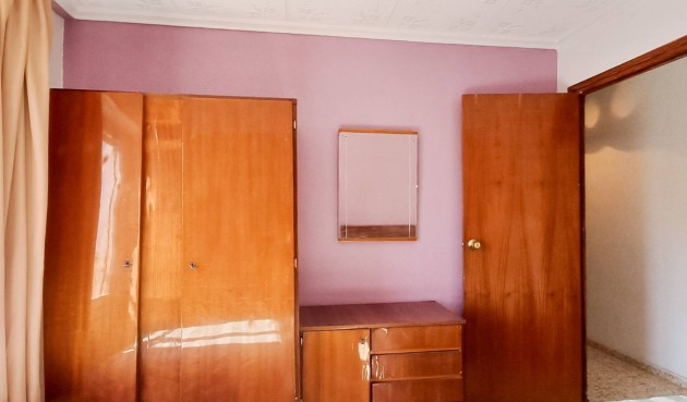 Resale - Penthouse -
Torrevieja - Playa De Los Naufragos