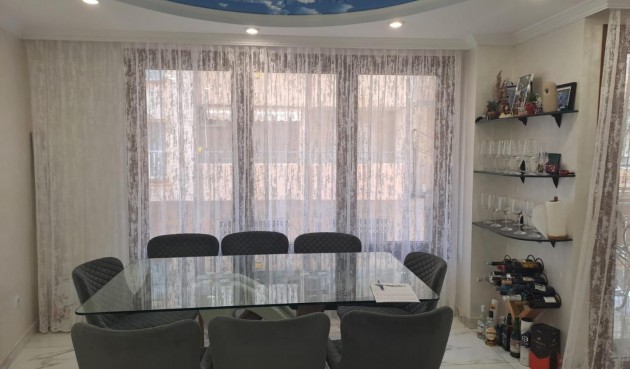 Resale - Apartment -
Torrevieja - Costa Blanca