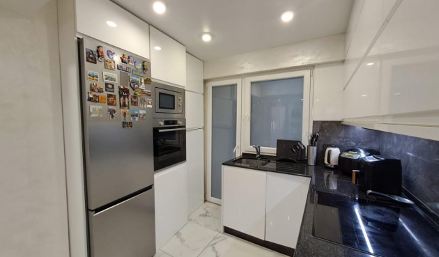 Resale - Apartment -
Torrevieja - Costa Blanca