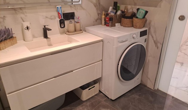 Resale - Apartment -
Torrevieja - Costa Blanca