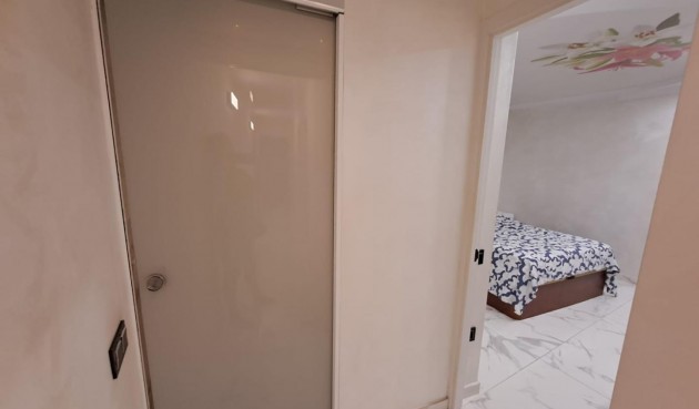 Resale - Apartment -
Torrevieja - Costa Blanca