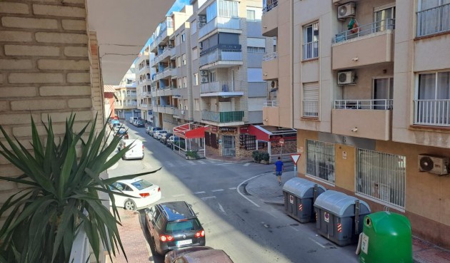 Resale - Apartment -
Torrevieja - Costa Blanca