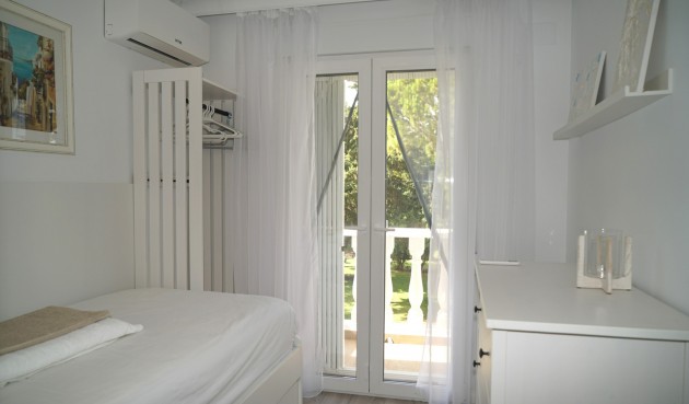 Brukt - Town House -
Orihuela Costa - Costa Blanca