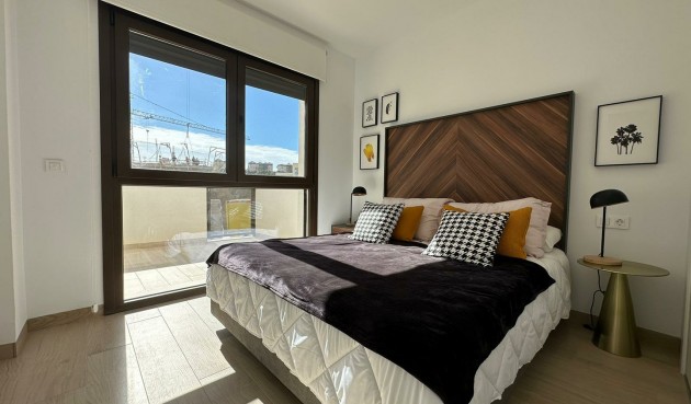 Brukt - Bungalow -
Benidorm - Costa Blanca