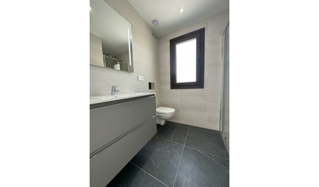 Brukt - Bungalow -
Benidorm - Costa Blanca