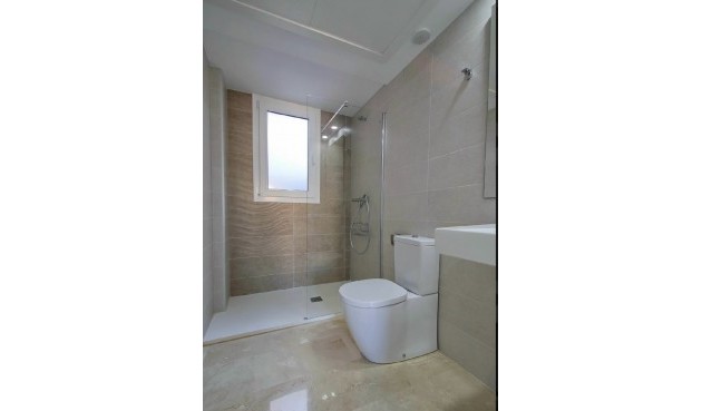 Resale - Apartment -
Torrevieja - Costa Blanca