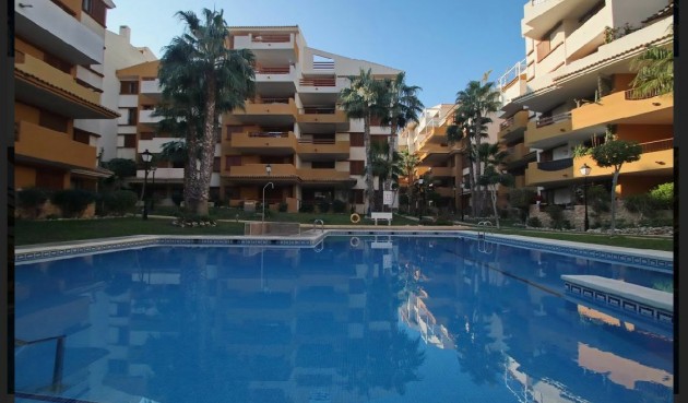 Resale - Apartment -
Torrevieja - Costa Blanca