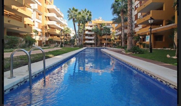 Resale - Apartment -
Torrevieja - Costa Blanca