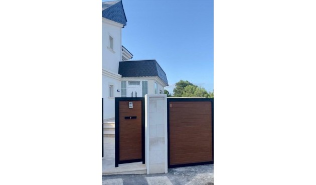 Återförsäljning - Town House -
Polop - Costa Blanca