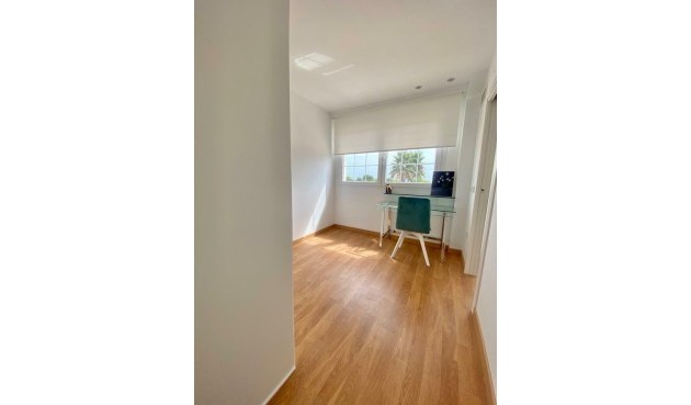 Återförsäljning - Town House -
Polop - Costa Blanca