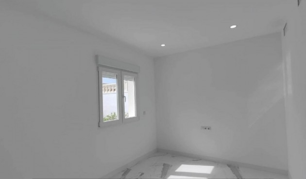 Brukt - Town House -
Torrevieja - Costa Blanca