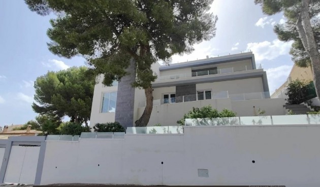 Brukt - Town House -
Torrevieja - Costa Blanca