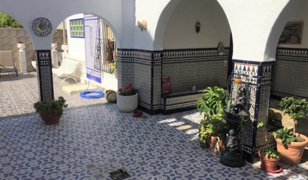 Brukt - Town House -
Torrevieja - Costa Blanca